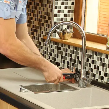 Aldgate Tap & Sink Upgrades And Installations